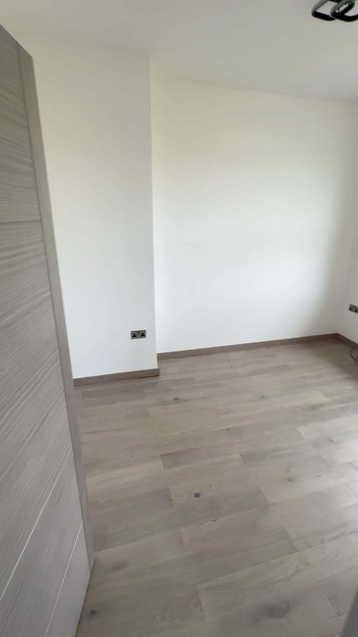 New doors, New floors, plaster, paint and finesse ☑️