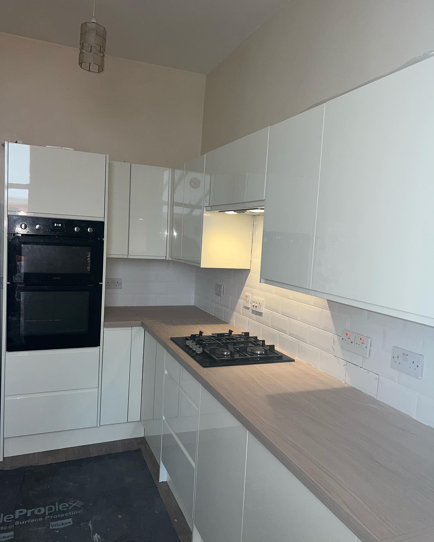 Small kitchen refurb 👷🏻‍♂️