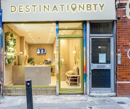 It was a great pleasure working at the nail salon @destinationbty d…